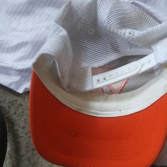 West Virginia Mountaineers insulated 6 pack/ Lunch - Picture 8 of 8